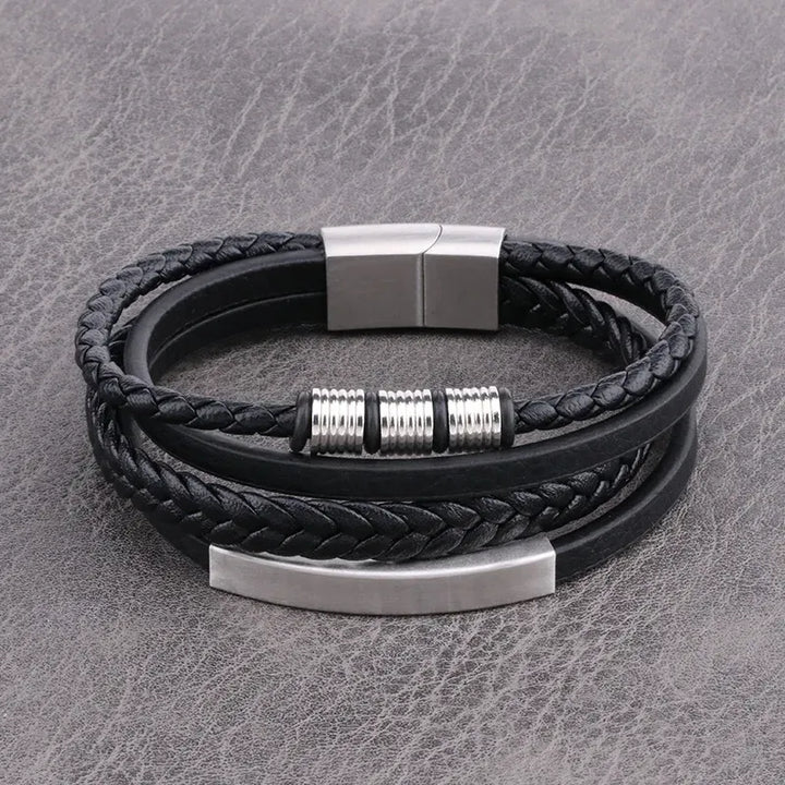 Pulsera cuero negra  y  plata #1956